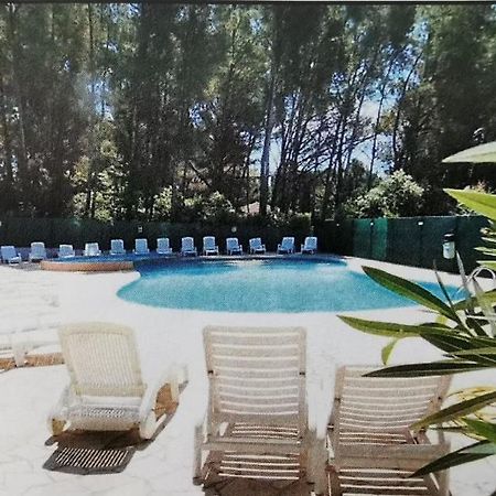 Charmant Studio 4 Personnes Sanary-sur-Mer Extérieur photo