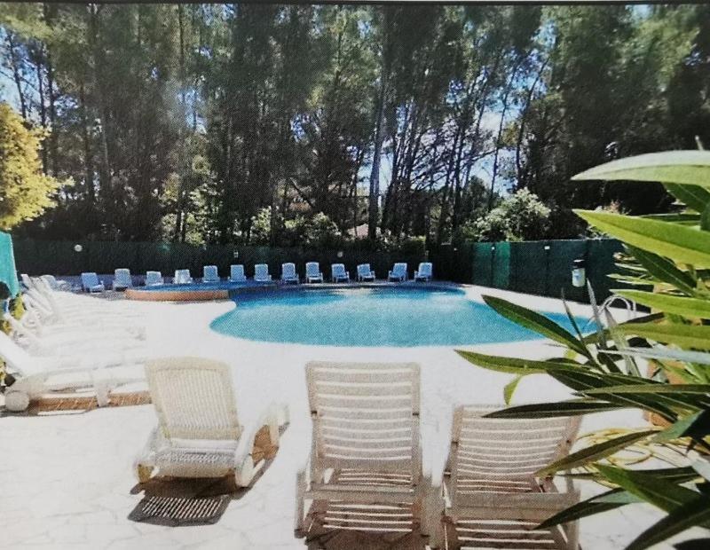 Charmant Studio 4 Personnes Sanary-sur-Mer Extérieur photo